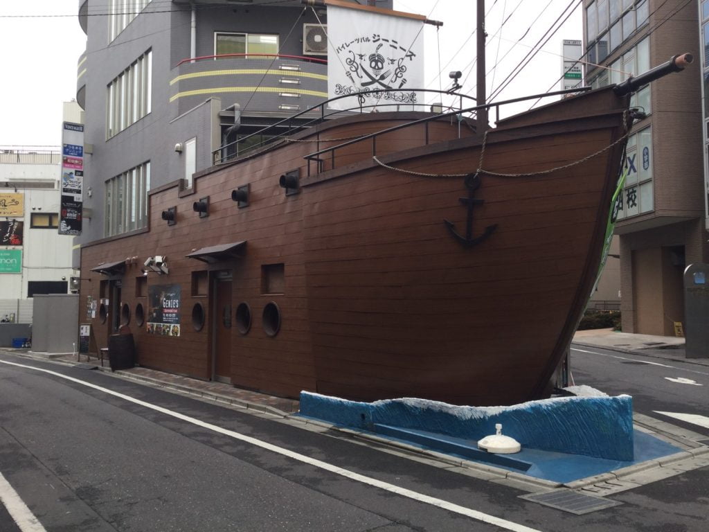 Pirates-seafood&steak-Genies-pic