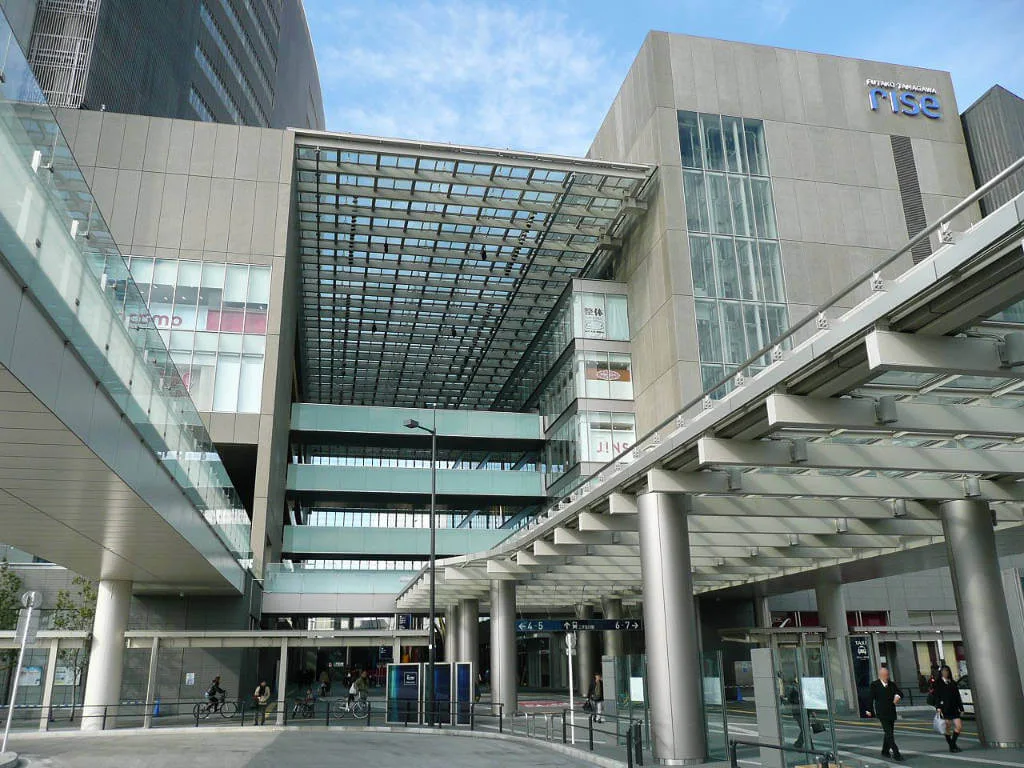 Futako-Tamagawa Rise Shopping Center